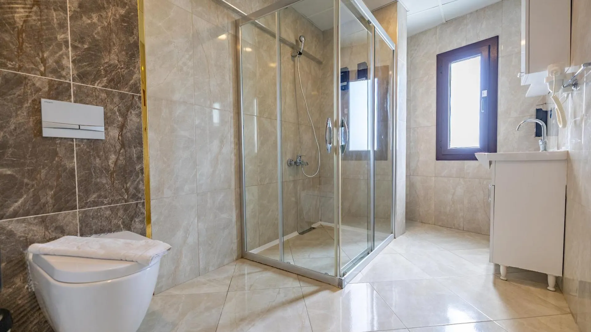 **** Hotel Rest-More By Dedeman Kusadasi Turkey