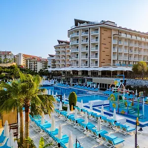 Semesteranläggning (resort) Ramada & Golf